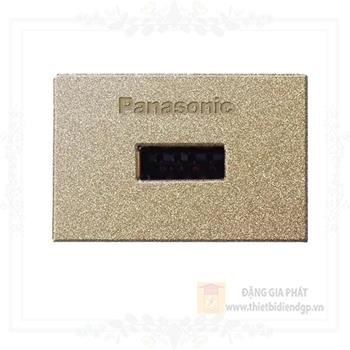 Hạt ổ cắm USB Panasonic WEF108107MYZ-VN Input: AC220V / Output: 5V-2.4A màu vàng ánh kim WEF108107MYZ-VN