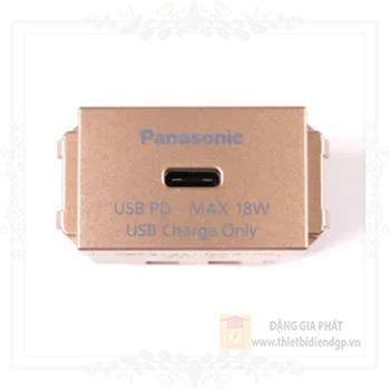 Hạt ổ cắm USB Panasonic WEF412417MYZ-VN Type C, PD-18W, bắt vít 1- port USB C Changer vàng ánh kim WEF412417MYZ-VN