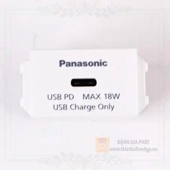 Hạt ổ cắm USB Panasonic WEF412417W-VN Type C, PD-18W, bắt vít 1- port USB C Changer màu trắng WEF412417W-VN